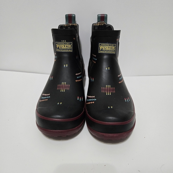 Pendleton Chelsea Rain Boot Geo toss black rubber redd - Picture 2 of 11
